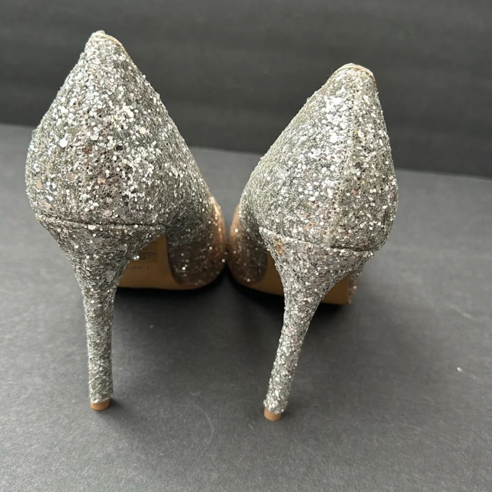 NWT- Sparkling Two-Tone Glitter Gold and Silver Express Pump Heel Size 7 - Picture 6 of 9